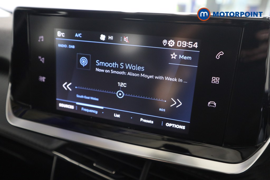 Used Peugeot 2008 2022 for sale - 76653637: Photo 15