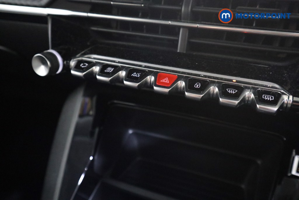 Used Peugeot 2008 2022 for sale - 76653637: Photo 16