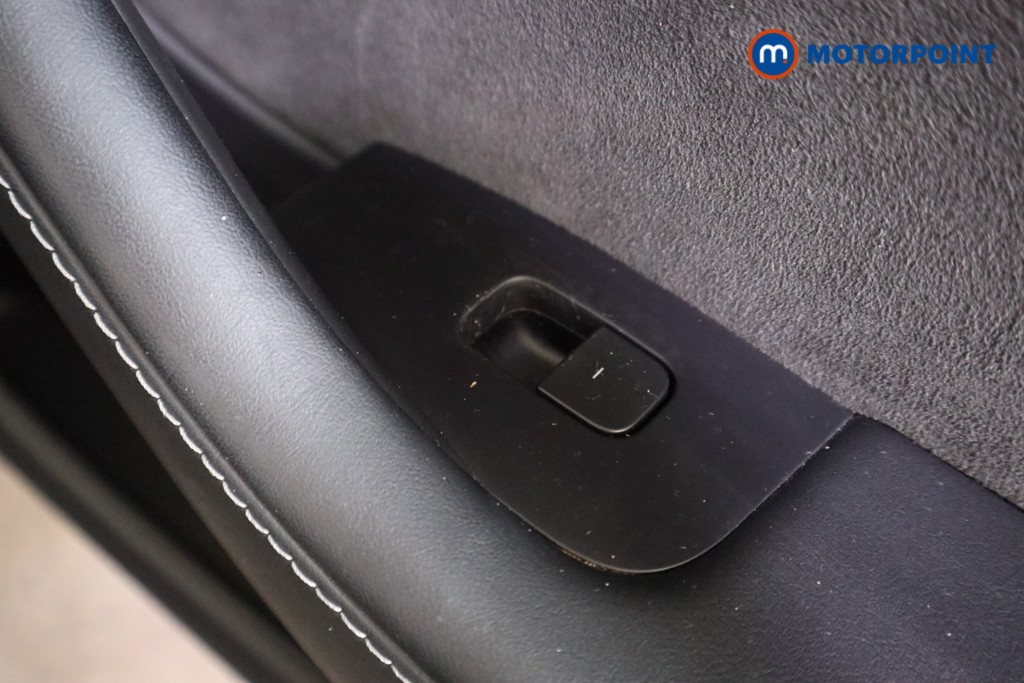 Used Tesla Model 3 2021 for sale - 77500637: Photo 27