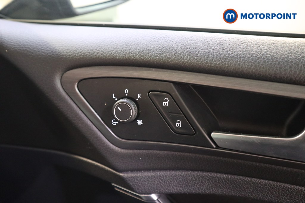 Used Volkswagen Golf 2019 for sale - 78078494: Photo 22