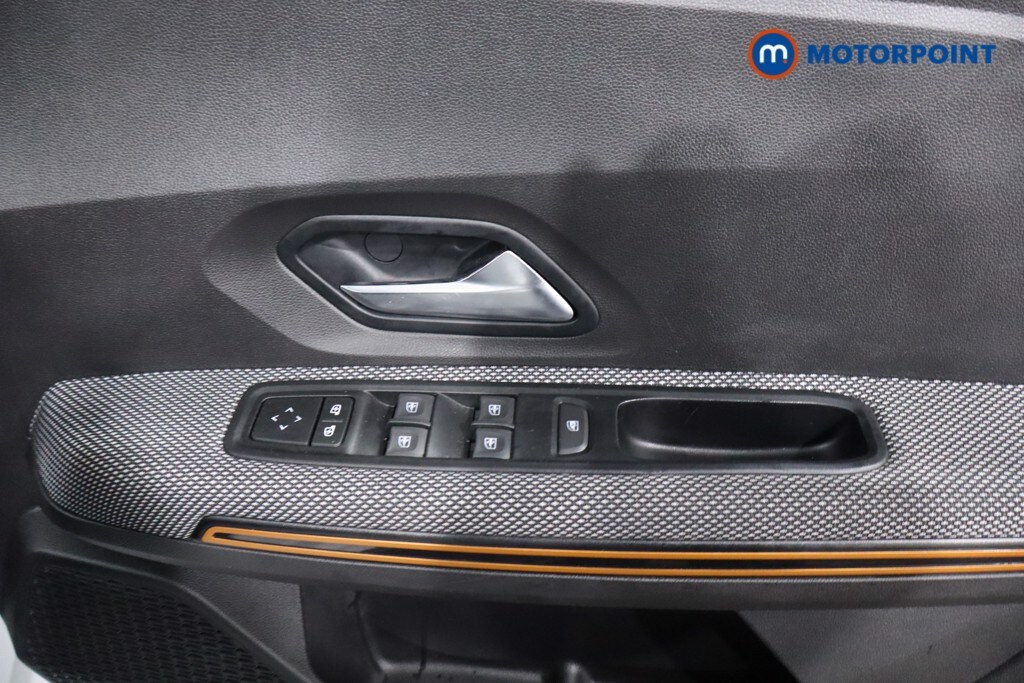 Used Dacia Sandero Stepway 2022 for sale - 77570768: Photo 18