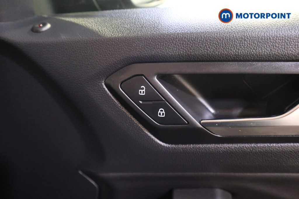 Used Volkswagen T-Roc 2021 for sale - 78118399: Photo 22