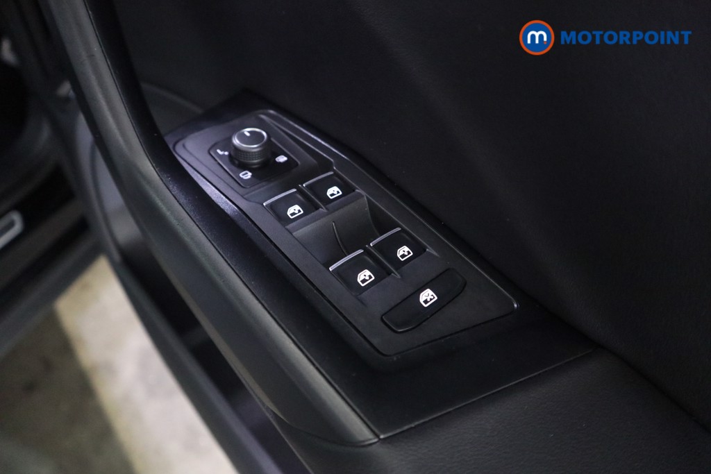 Used Volkswagen T-Roc 2021 for sale - 78118399: Photo 23