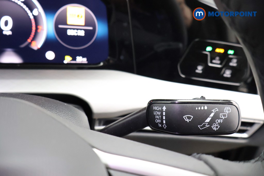 Used Volkswagen Golf 2025 for sale - 78067692: Photo 14