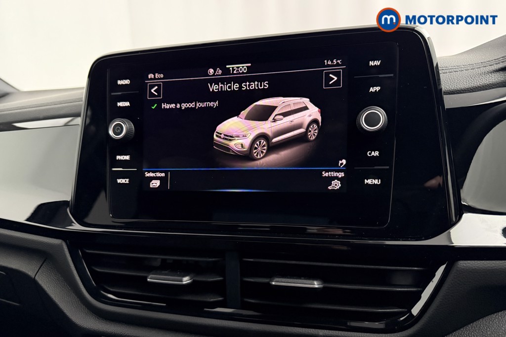 Used Volkswagen T-Roc 2023 for sale - 77327048: Photo 20