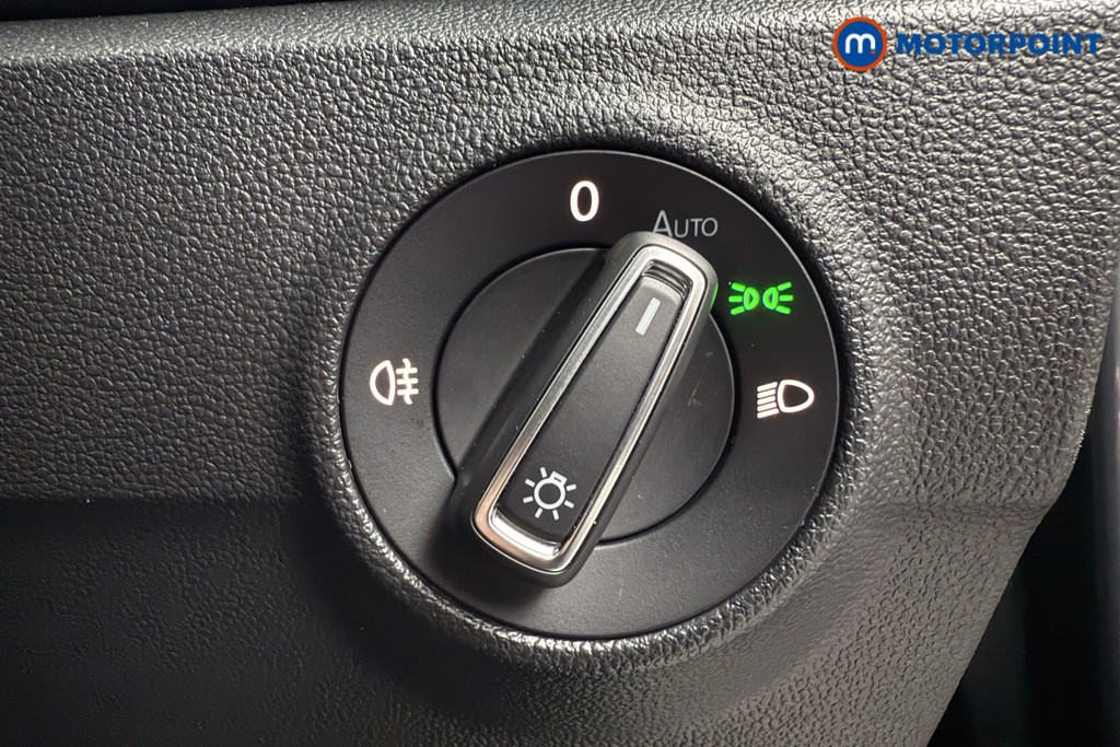 Used Volkswagen T-Roc 2023 for sale - 77327048: Photo 26