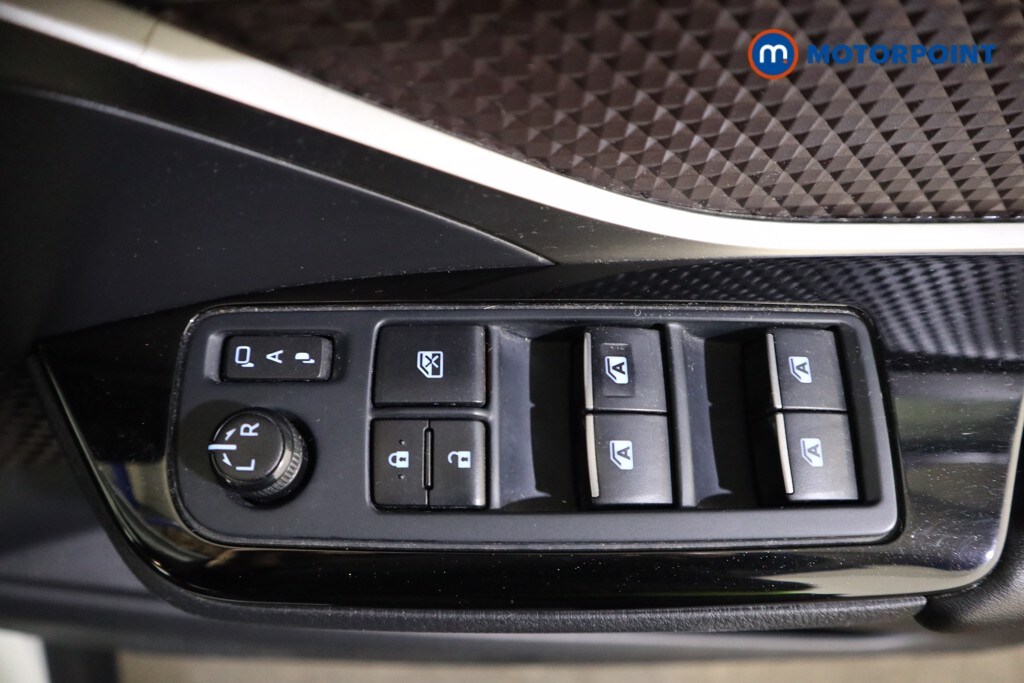 Used Toyota C-HR 2019 for sale - 78043004: Photo 24