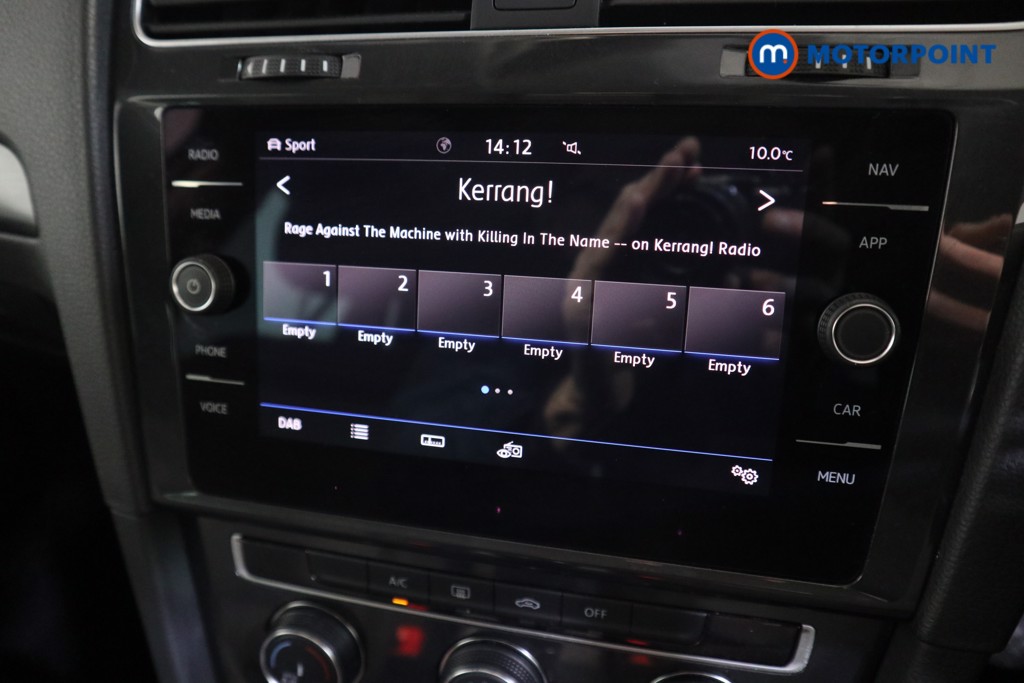 Used Volkswagen Golf 2019 for sale - 77187236: Photo 14