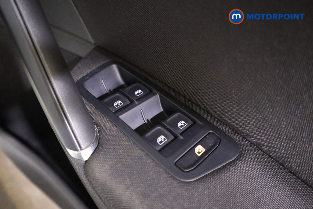 Used Volkswagen Golf 2019 for sale - 77187236: Photo 20