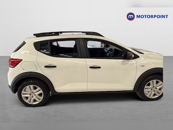 Used Dacia Sandero Stepway 2024 for sale - 79394033: Photo