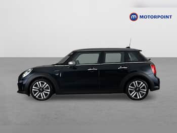 Used MINI Hatch 2022 for sale - 79617681: Photo