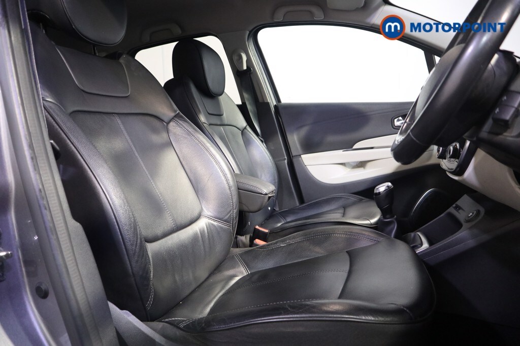 Used Renault Captur 2019 for sale - 77998059: Photo 22