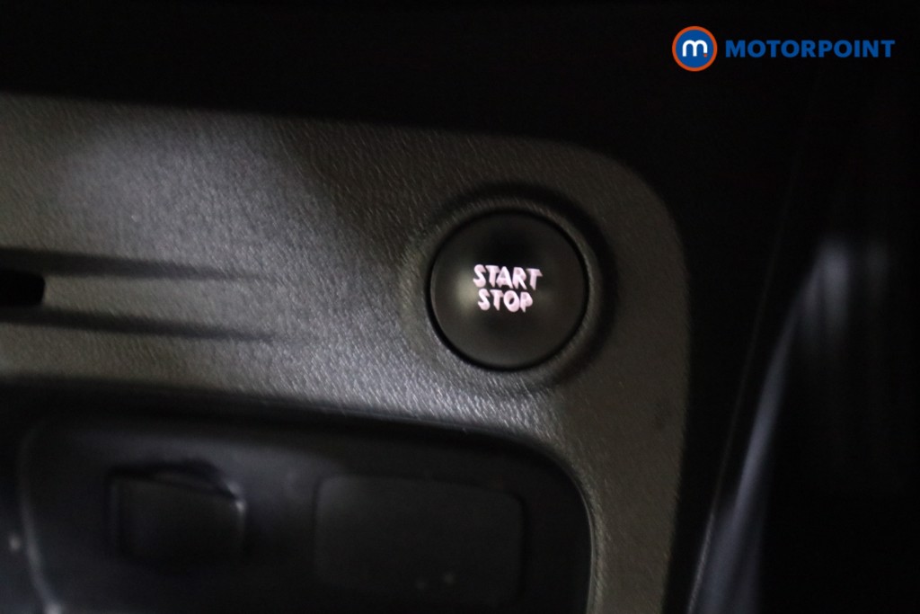 Used Renault Captur 2017 for sale - 76933959: Photo 16