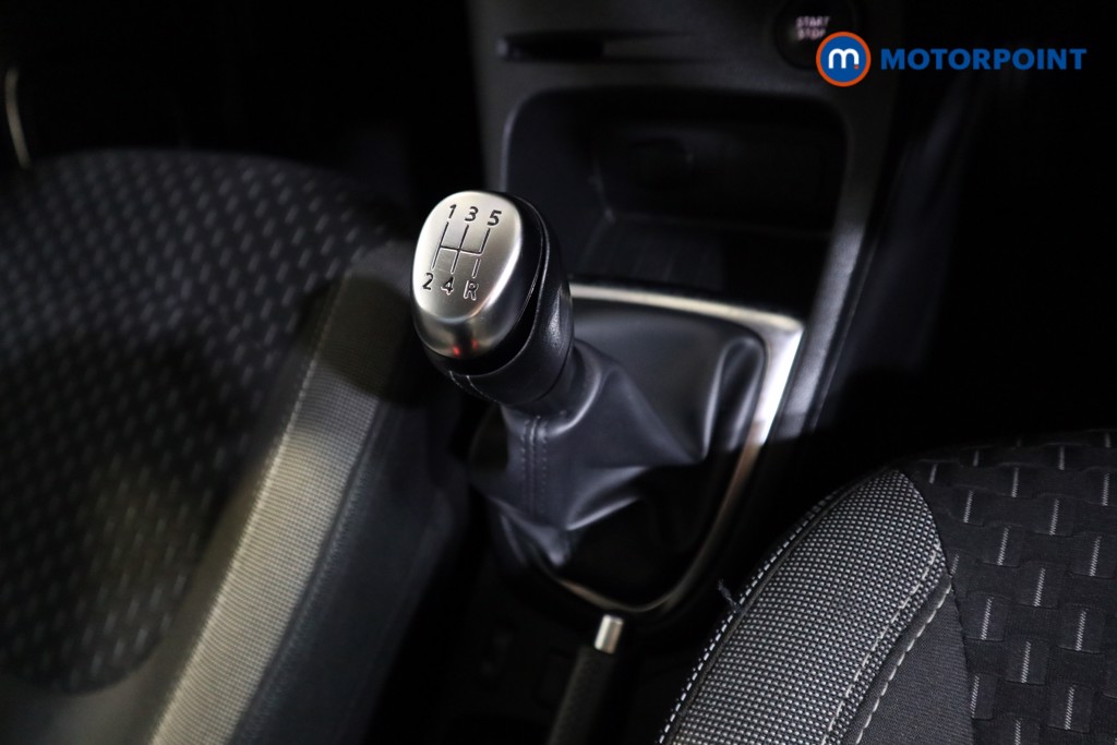 Used Renault Captur 2017 for sale - 76933959: Photo 17