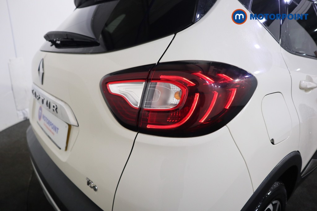 Used Renault Captur 2017 for sale - 76933959: Photo 31