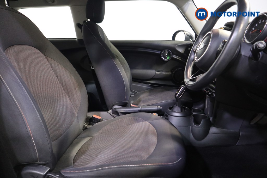 Used MINI Hatch 2018 for sale - 77543299: Photo 24