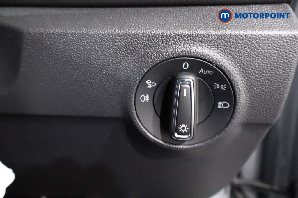 Used Volkswagen T-Roc 2025 for sale - 76723142: Photo 29