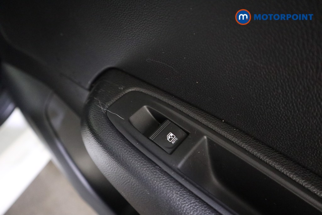 Used Renault Clio 2023 for sale - 78043116: Photo 25