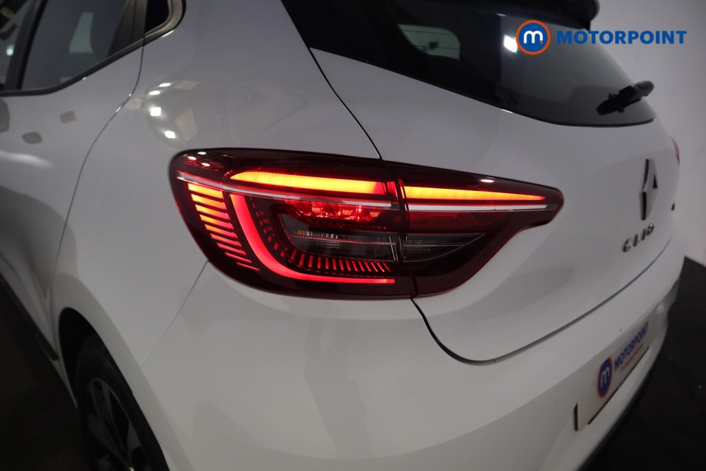 Used Renault Clio 2023 for sale - 78043116: Photo 32