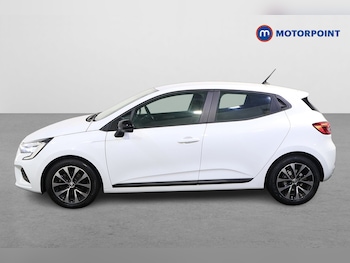 Used Renault Clio 2023 for sale - 78043116: Photo