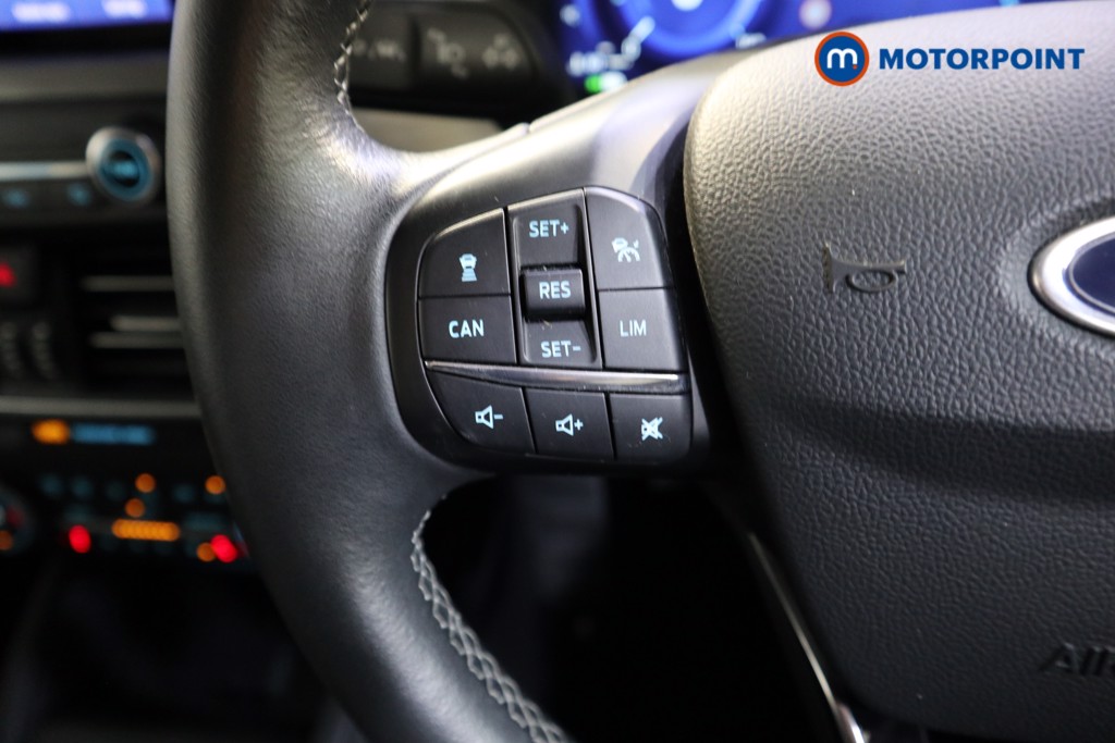 Used Ford Focus 2020 for sale - 76946184: Photo 11