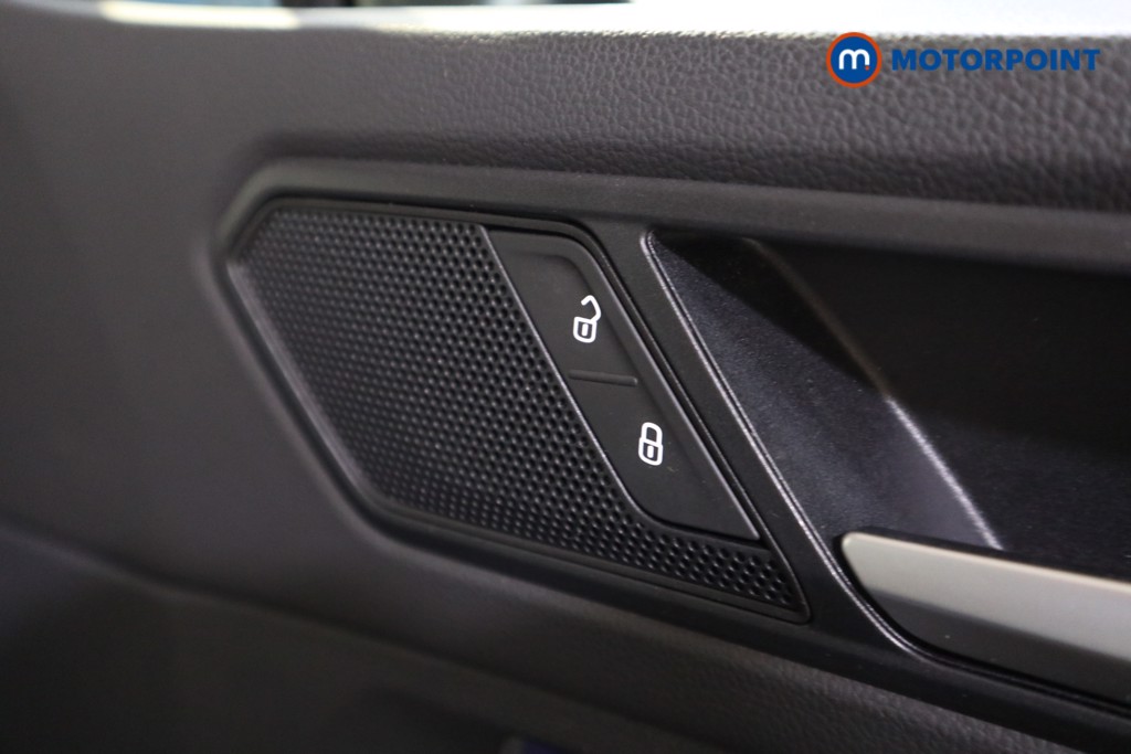 Used Volkswagen Tiguan 2022 for sale - 76908900: Photo 21