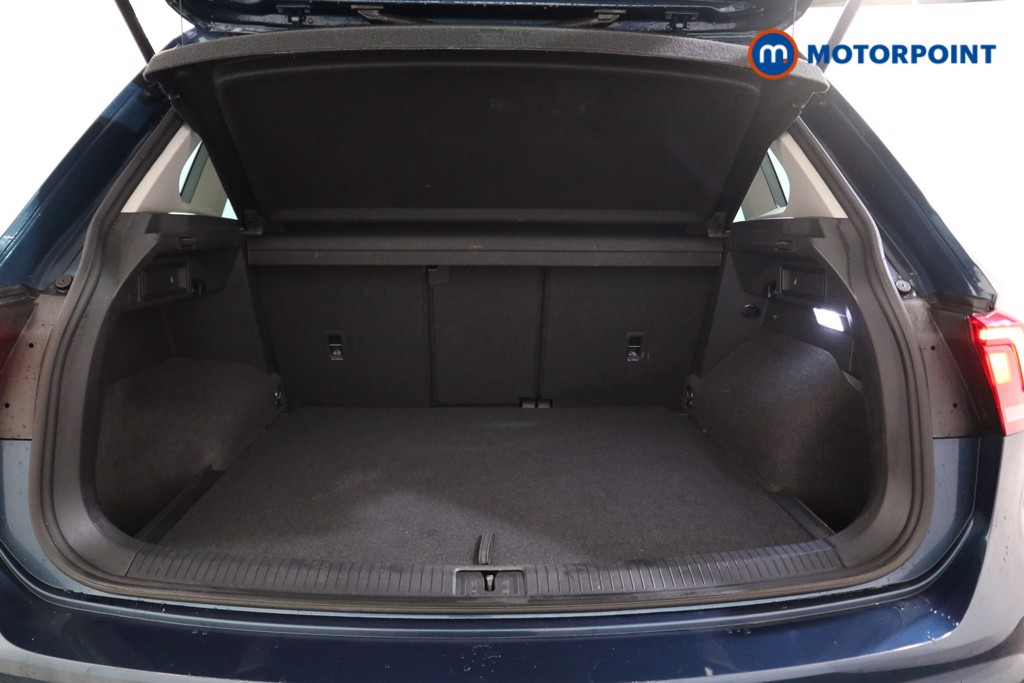 Used Volkswagen Tiguan 2022 for sale - 76908900: Photo 28