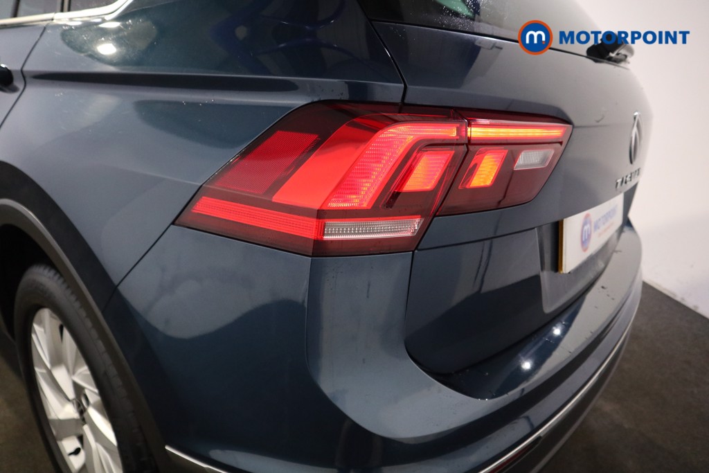 Used Volkswagen Tiguan 2022 for sale - 76908900: Photo 34