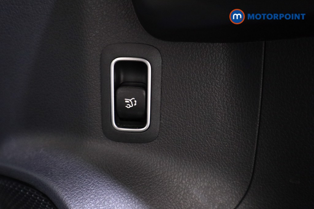 Used Mercedes-Benz EQA 2022 for sale - 76599622: Photo 18