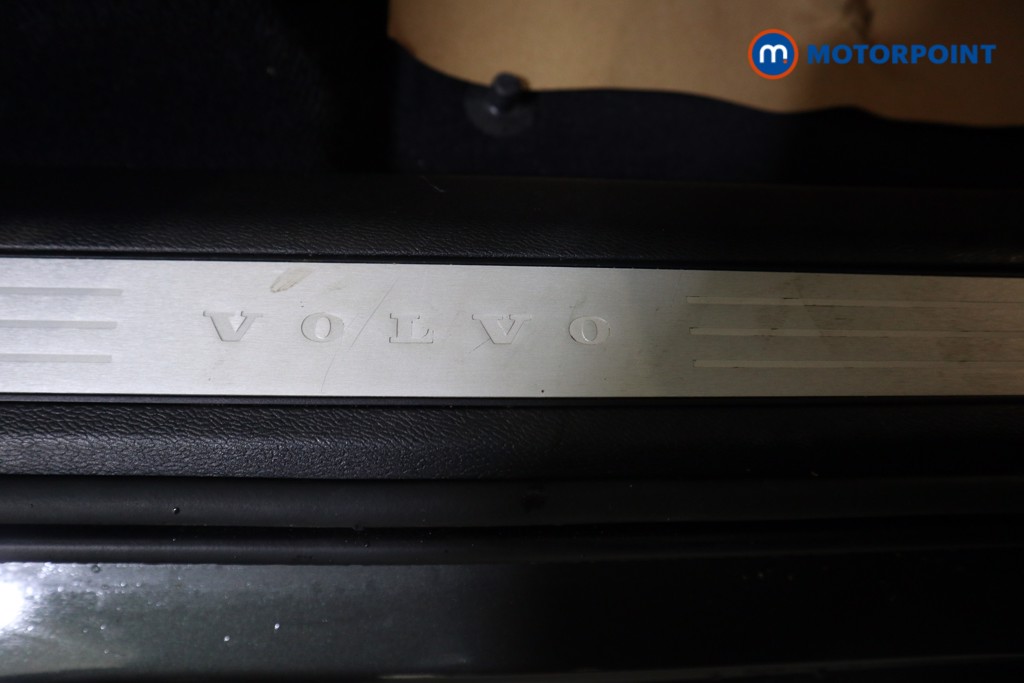 Used Volvo XC60 2021 for sale - 77804683: Photo 23