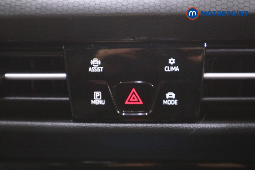 Used Volkswagen Golf 2024 for sale - 77592963: Photo 16