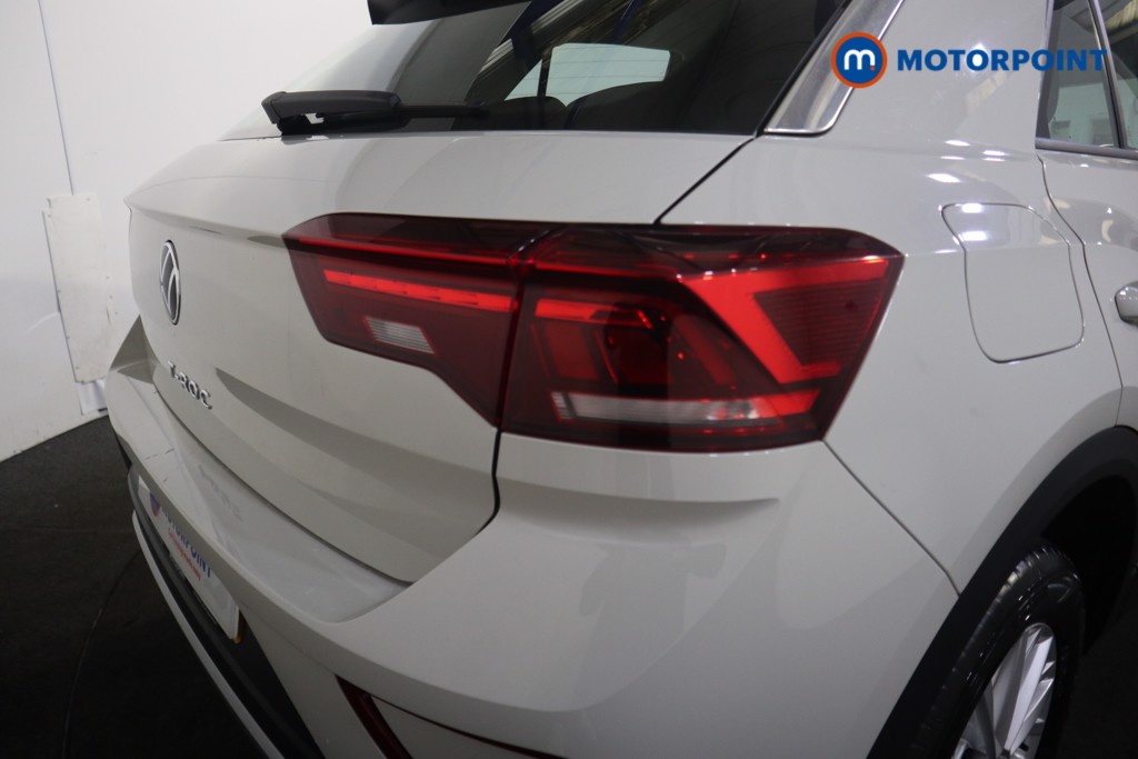 Used Volkswagen T-Roc 2023 for sale - 76067940: Photo 29