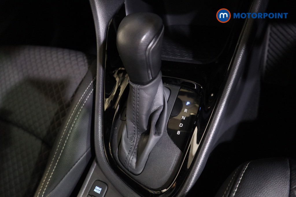 Used Toyota Yaris 2022 for sale - 77312894: Photo 18