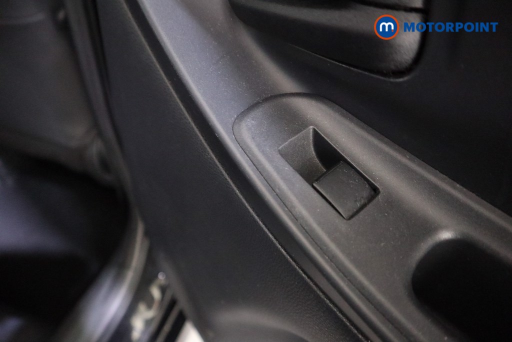 Used Toyota Yaris 2022 for sale - 77312894: Photo 24