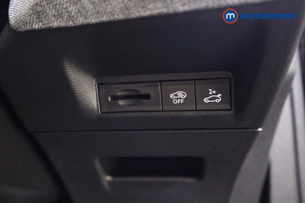 Used Peugeot 3008 2025 for sale - 78064714: Photo 24