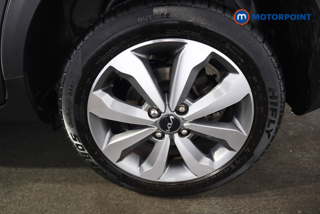 Used Kia Stonic 2023 for sale - 76568986: Photo 17