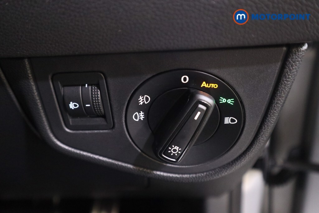 Used Volkswagen Taigo 2023 for sale - 76038449: Photo 17