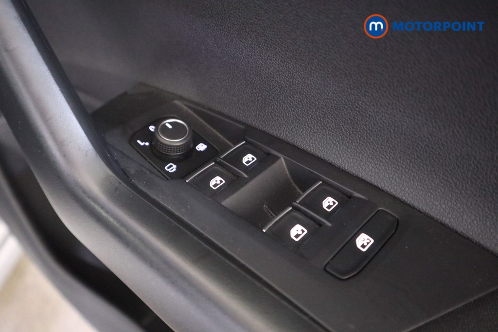Used Volkswagen Taigo 2023 for sale - 76038449: Photo 19