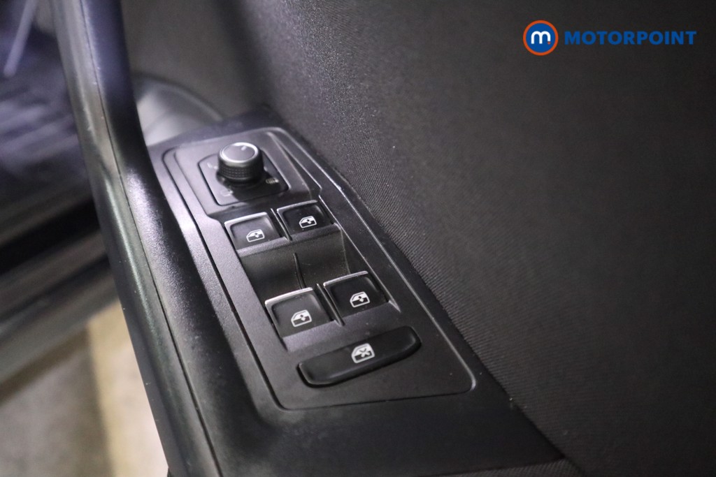 Used Volkswagen T-Roc 2021 for sale - 76685200: Photo 20