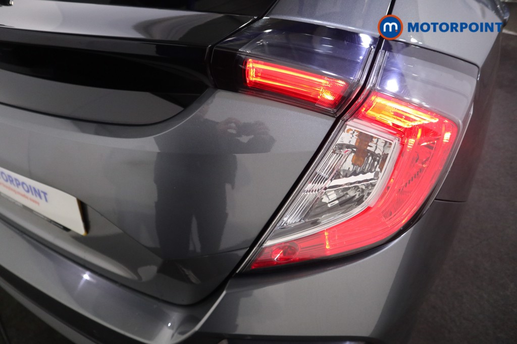 Used Honda Civic 2020 for sale - 76933694: Photo 27