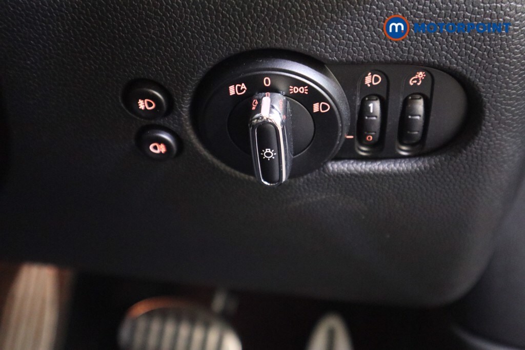 Used MINI Hatch 2019 for sale - 77901952: Photo 20