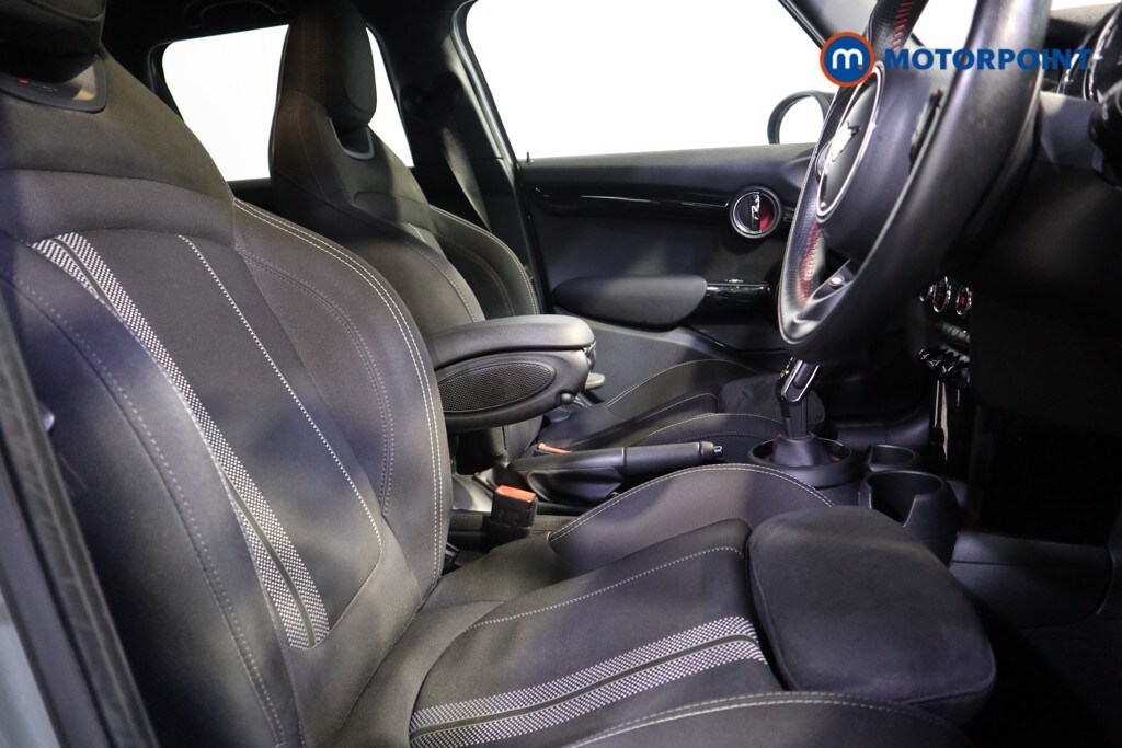 Used MINI Hatch 2019 for sale - 77901952: Photo 24