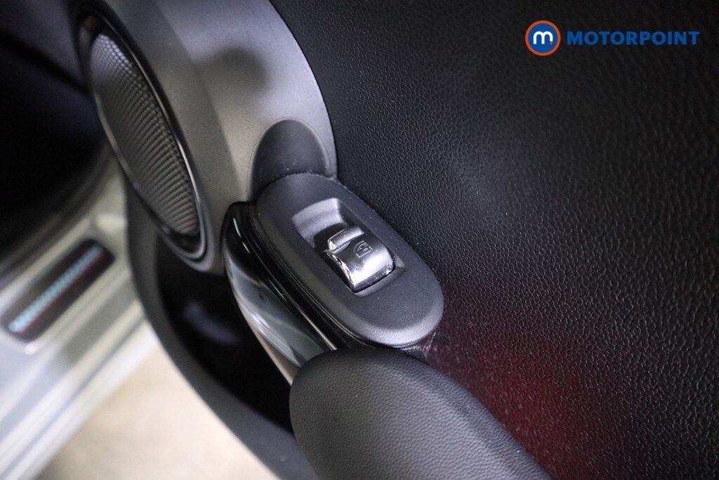 Used MINI Hatch 2019 for sale - 77901952: Photo 27