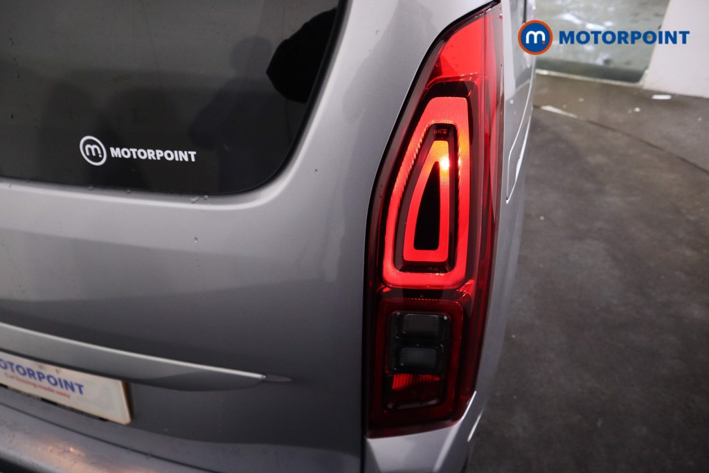 Used Vauxhall Combo Life 2021 for sale - 76739138: Photo 27