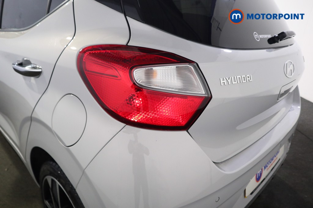 Used Hyundai i10 2023 for sale - 76577704: Photo 18