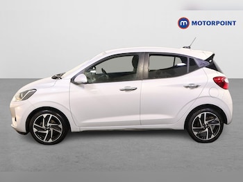 Used Hyundai i10 2023 for sale - 76577704: Photo