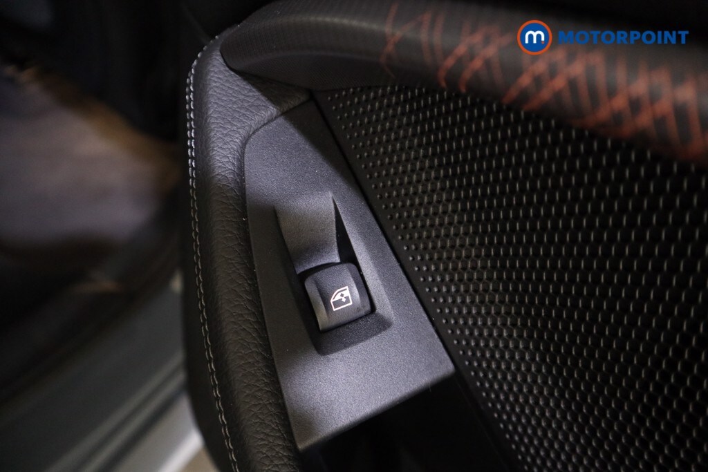 Used BMW 1 Series 2021 for sale - 78223765: Photo 31