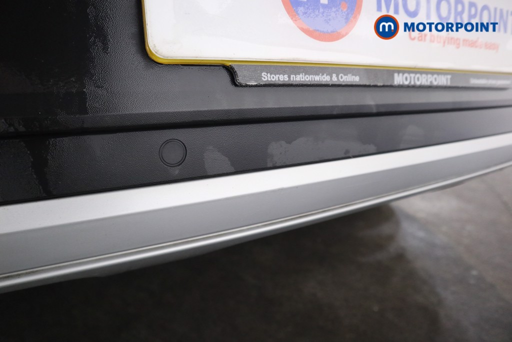 Used Volkswagen T-Roc 2023 for sale - 76819443: Photo 31