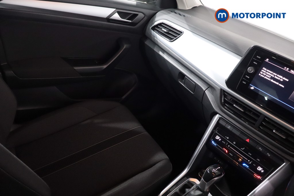 Used Volkswagen T-Roc 2023 for sale - 77165783: Photo 23