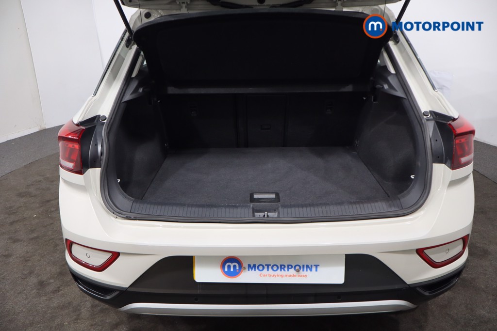 Used Volkswagen T-Roc 2023 for sale - 77165783: Photo 37